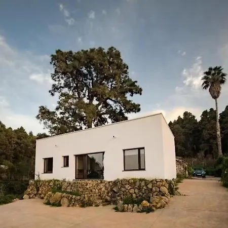 Holiday home Increible Casa Con Preciosas Vistas Al Jardin Y Paz Inigualable La Guancha